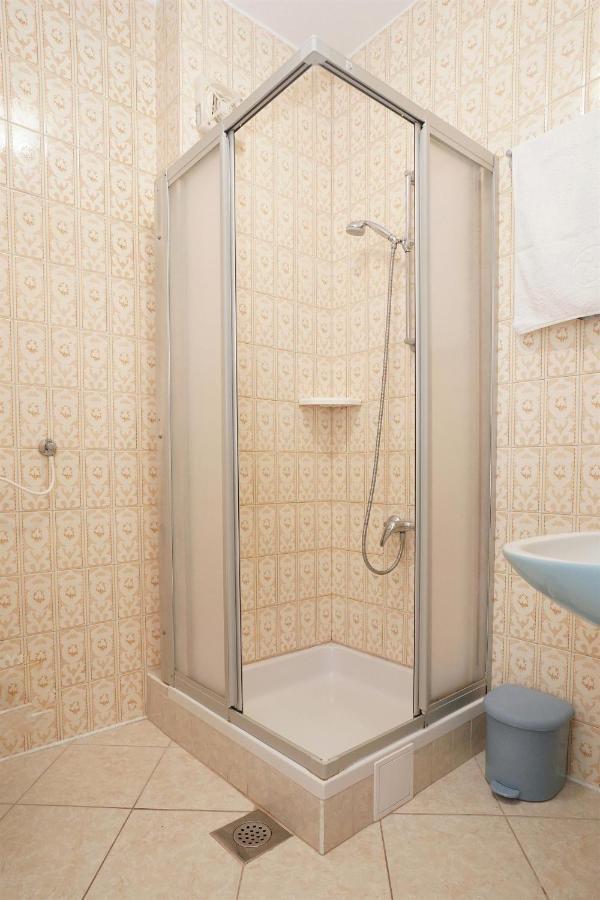 Apartments Mare トロギール エクステリア 写真